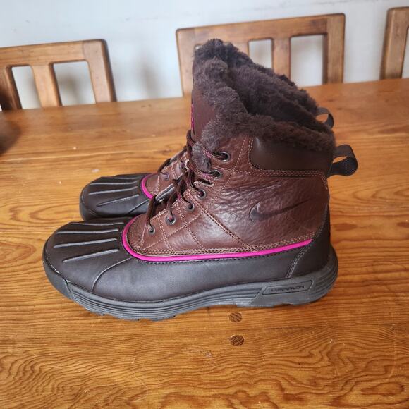 NIKE WOMEN ACG HIKING BOOT DUCK GORPCORE OUTDOOR TRAILS LUNARSTORM BROWN PINK 9 - Picture 3 of 9